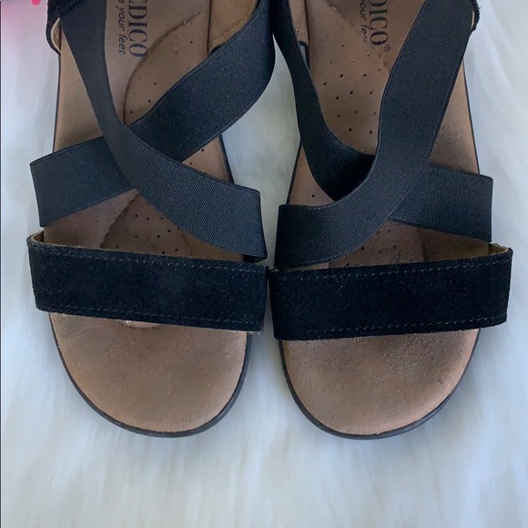❗️LAST CHANCE❗️EUC- A’RCOPEDICO PORTUGAL LEATHER SANDALS SIZE 6 - Picture 3 of 9